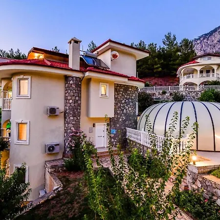 Villa 5 Star With 4 Bedrooms, Dalaman 1051 *